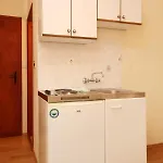 10256b شقة